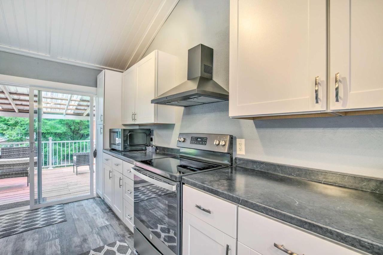Cozy North Bend Getaway Near Dunes And Ocean! Lakeside Esterno foto